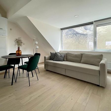 Charming Duplex On The Canal Bruxelas Exterior foto